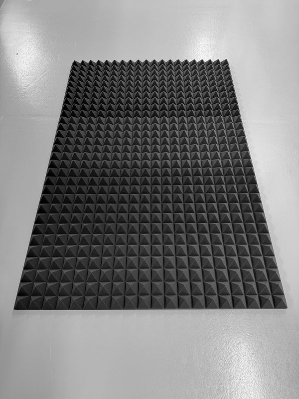 Basotect® Pyramiden-Akustikschaumstoff | 100 x 50 x 5cm (0,5m²) | schwarz